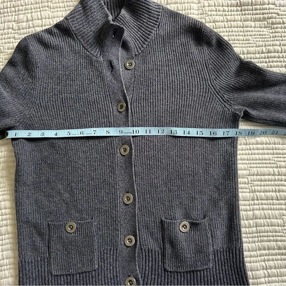 Tommy Hilfiger Women’s Cotton Blue/Grey Button Cardigan Sweater Size Medium - Picture 8 of 12